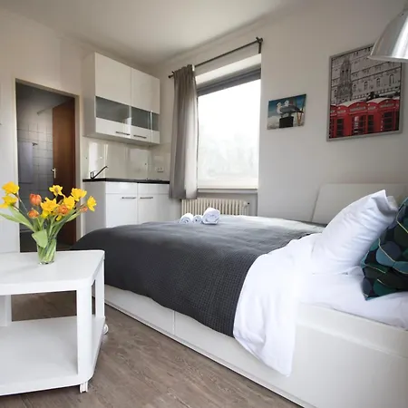 Apartmenthaus Frauenpreiss 54 아파트 쿡스하펜